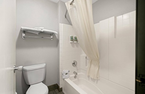 Barstow Hotel | Best Western Desert Villa Inn
