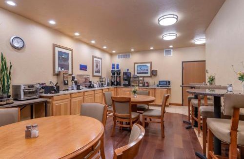 Hulett Hotel | Best Western Devils Tower Inn