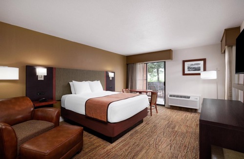Tucumcari Hotel | Best Western Discovery Inn
