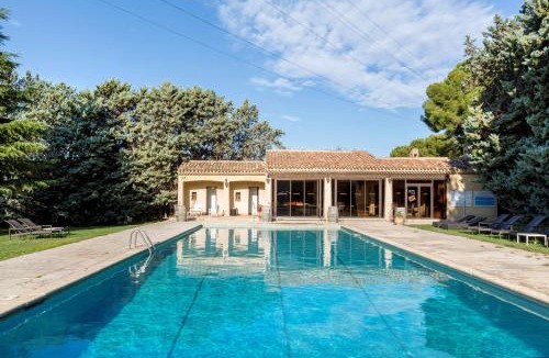 Salon-de-Provence Hotel | Best Western Domaine de Roquerousse