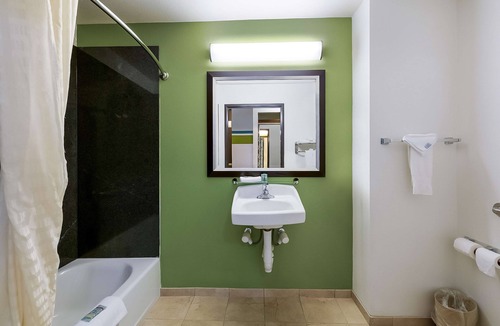 Douglas Hotel | Best Western Douglas Inn & Suites