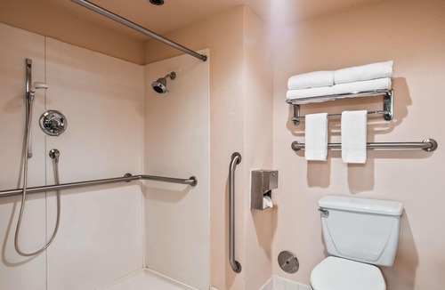 Clear Lake Hotel | Best Western El Grande Inn