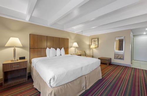 Roswell Hotel | Best Western El Rancho Palacio