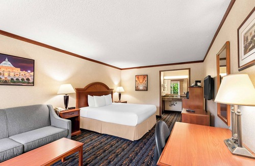 Fairfax Hotel | Best Western Fairfax