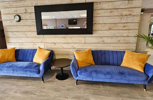 Le Cannet-des-Maures Hotel | Best Western Terre de Provence