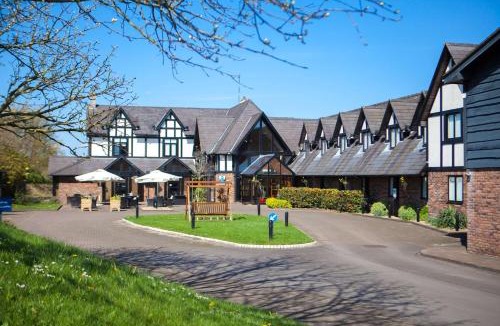 Falfield Hotel | Best Western Gables Hotel