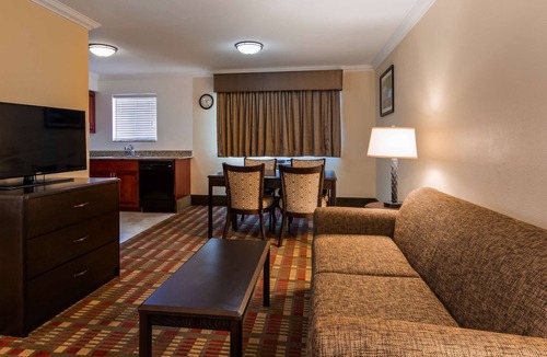 Roseburg Hotel | Best Western Garden Villa Inn