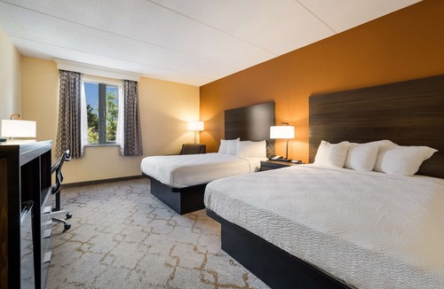 Sayre Hotel | Best Western Grand Victorian Inn