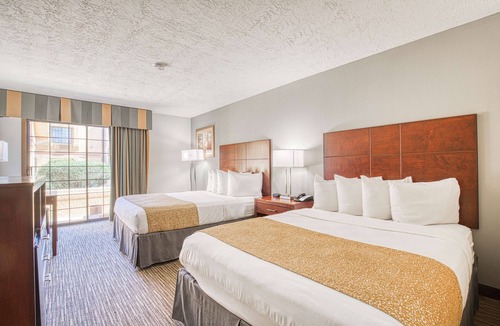 Green Valley Hotel | Best Western Green Valley Inn