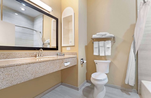 Realitos Hotel | Best Western Hebbronville Inn