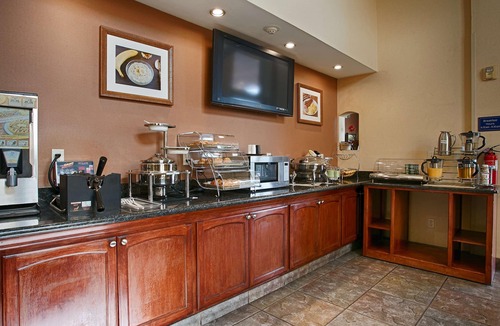 Lodi Hotel | Best Western I-5 Inn & Suites