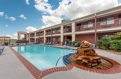 Brenham Hotel | Best Western Inn of Brenham
