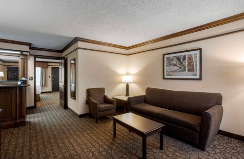 Eureka Springs Historic District Hotel | Best Western Inn of the Ozarks