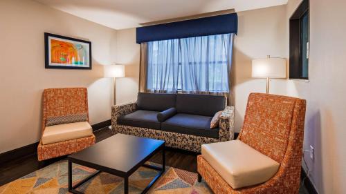 Copperas Cove Hotel | Best Western Inn & Suites