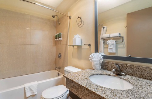 Martinez Hotel | Best Western John Muir Inn