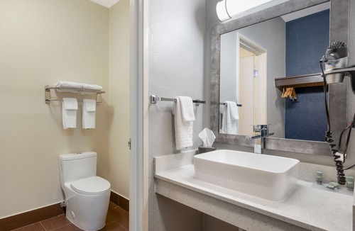 Kokomo Hotel | Best Western Kokomo Hotel
