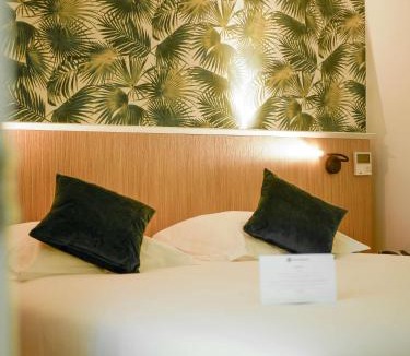 Fontaine-le-Comte Hotel | Best Western Le Bois de la Marche