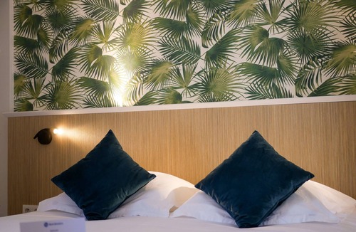 Fontaine-le-Comte Hotel | Best Western Le Bois De La Marche