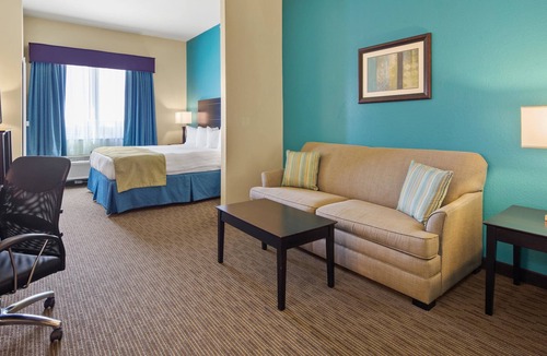 Lindsay Hotel | Best Western Lindsay Inn & Suites