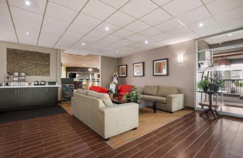 Simcoe Hotel | Best Western Little River Inn