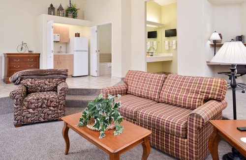 Ahsahka Hotel | Best Western Lodge At River's Edge