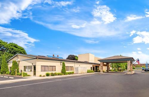 Hornell Hotel | Best Western Maple City Inn