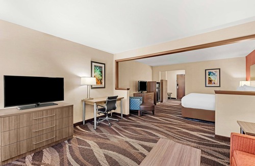 Hornell Hotel | Best Western Maple City Inn