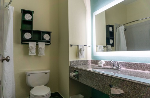 Atlantic Beach Hotel | Best Western Mayport Inn & Suites