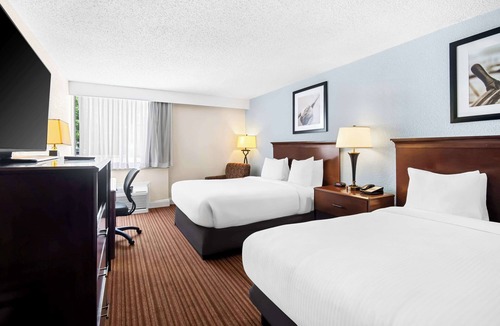 South Portland Hotel | Best Western Merry Manor Inn