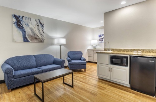 Mystic Hotel | Best Western Mystic Hotel