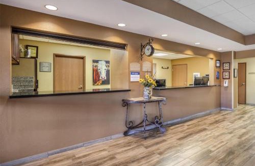Dodge City Hotel | Best Western North Edge Inn
