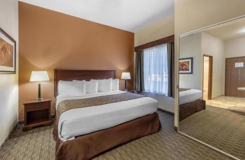 Dodge City Hotel | Best Western North Edge Inn