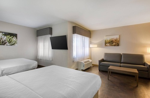 North Mountain Hotel | Best Western North Phoenix Hotel