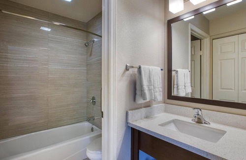 North Mountain Hotel | Best Western North Phoenix Hotel