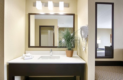 Norwalk Hotel | Best Western Norwalk