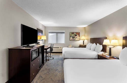 Fox Valley Hotel | Best Western Oswego Hotel