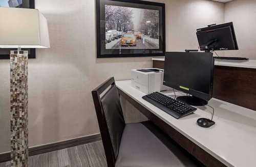 Paramus Hotel | Best Western Paramus Hotel & Suites