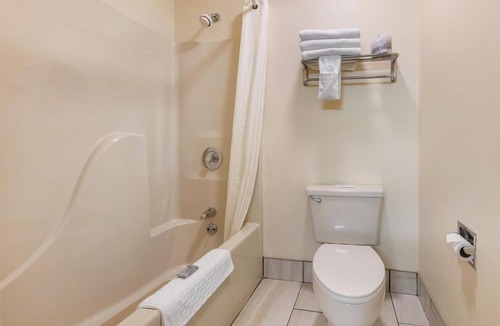 Frankfort Hotel | Best Western Parkside Inn