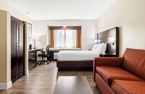Charleston Hotel | Best Western Patriots Point