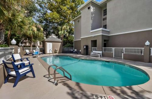 Charleston Hotel | Best Western Patriots Point