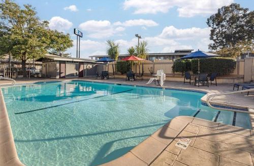 Petaluma Hotel | Best Western Petaluma Inn