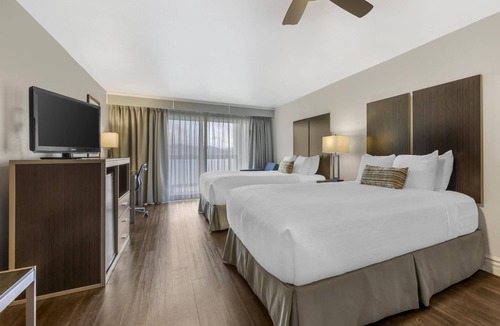 Florence Hotel | Best Western Pier Point Inn