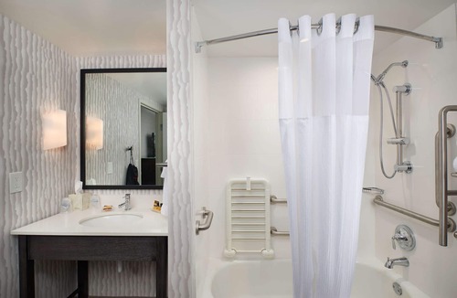 Newport Hotel | Best Western Plus Agate Beach Inn