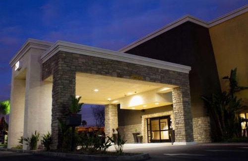 Colton Hotel | Best Western Plus Arrowhead Hotel