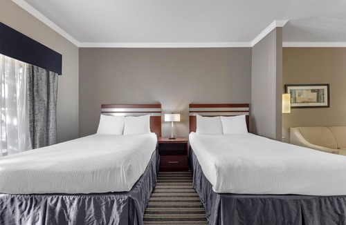 Montopolis Hotel | Best Western Plus Austin Airport Inn & Suites