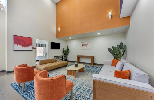 Montopolis Hotel | Best Western Plus Austin Airport Inn & Suites