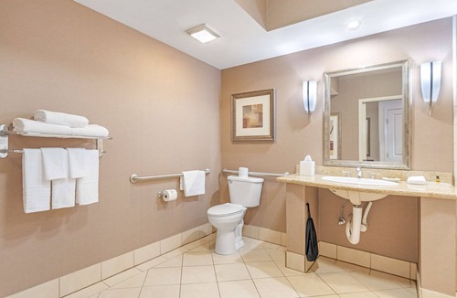 East Peralta Hotel | Best Western Plus Bayside Hotel