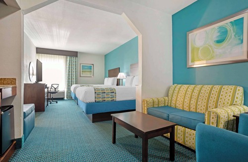 Pine Forest Hotel | Best Western Plus Blue Angel Inn