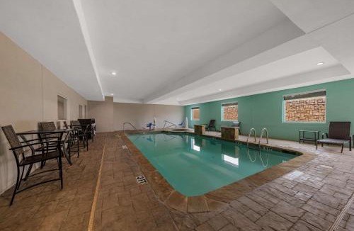 Bowie Hotel | Best Western Plus Bowie Inn & Suites