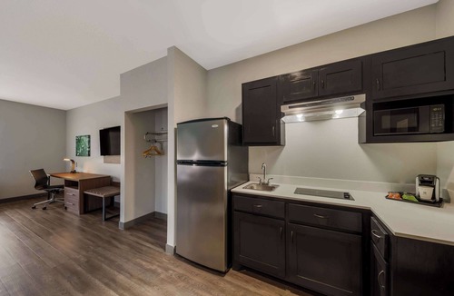 Bowie Hotel | Best Western Plus Bowie Inn & Suites